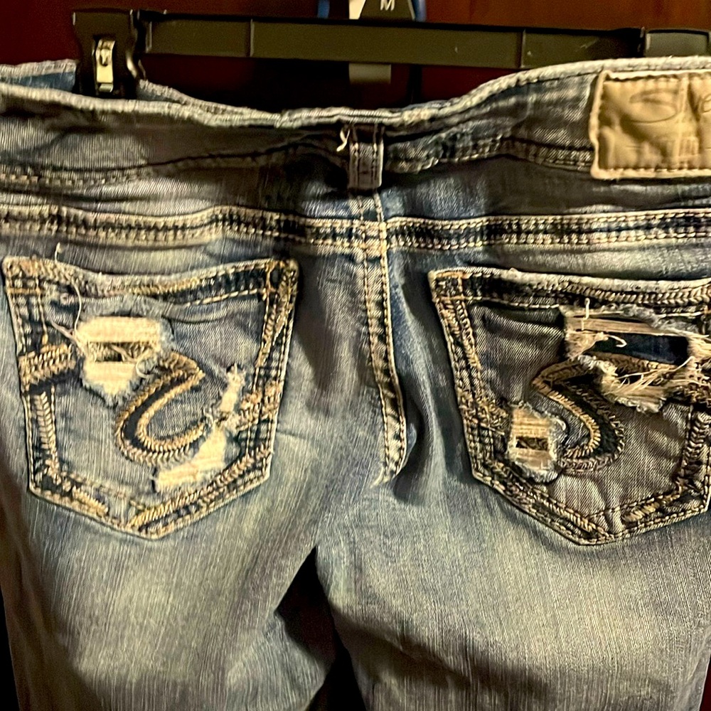 Silver SUKI size 29 length 33”